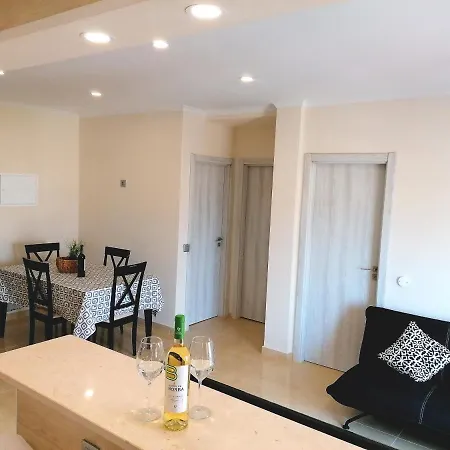 Central Lagos Sea View Apartment Daire