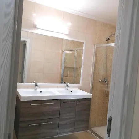 Central Lagos Sea View Apartment Daire